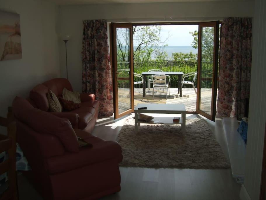 Cottage , Seaside Views, Quiet Beach, Awesome View Pendine Exteriér fotografie