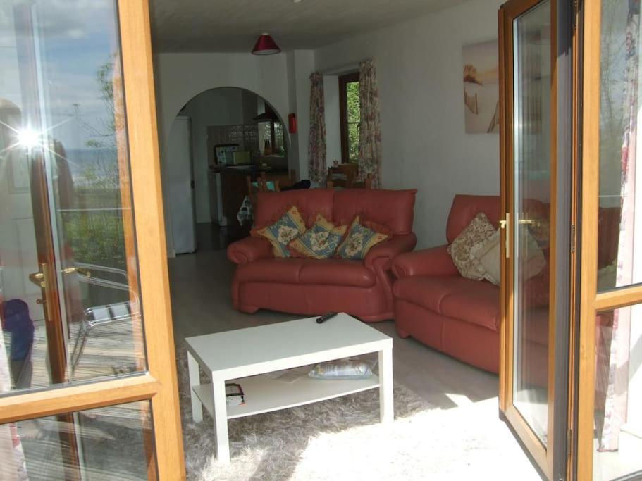 Cottage , Seaside Views, Quiet Beach, Awesome View Pendine Exteriér fotografie