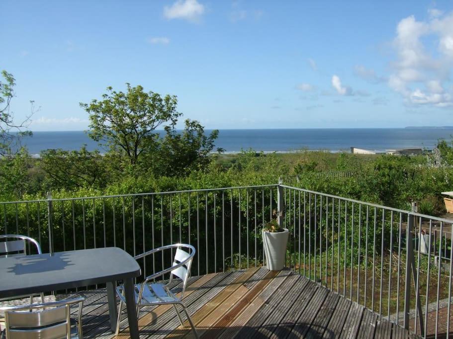 Cottage , Seaside Views, Quiet Beach, Awesome View Pendine Exteriér fotografie